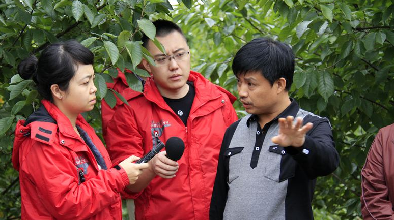 洛陽(yáng)炮彈從天降砸壞村民廚房 系人工增雨彈殘骸